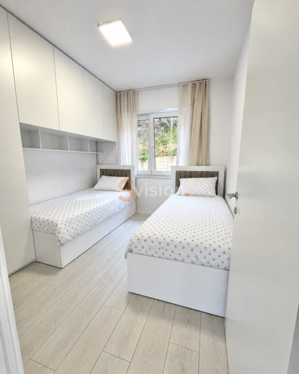 JEPET PER QERA APARTAMENT MODERN NE CURRILA NE DURRES