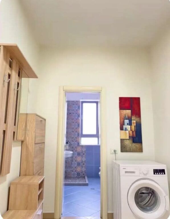 Apartament me Qera 1+1 - Bulevardi Zogu i Pare