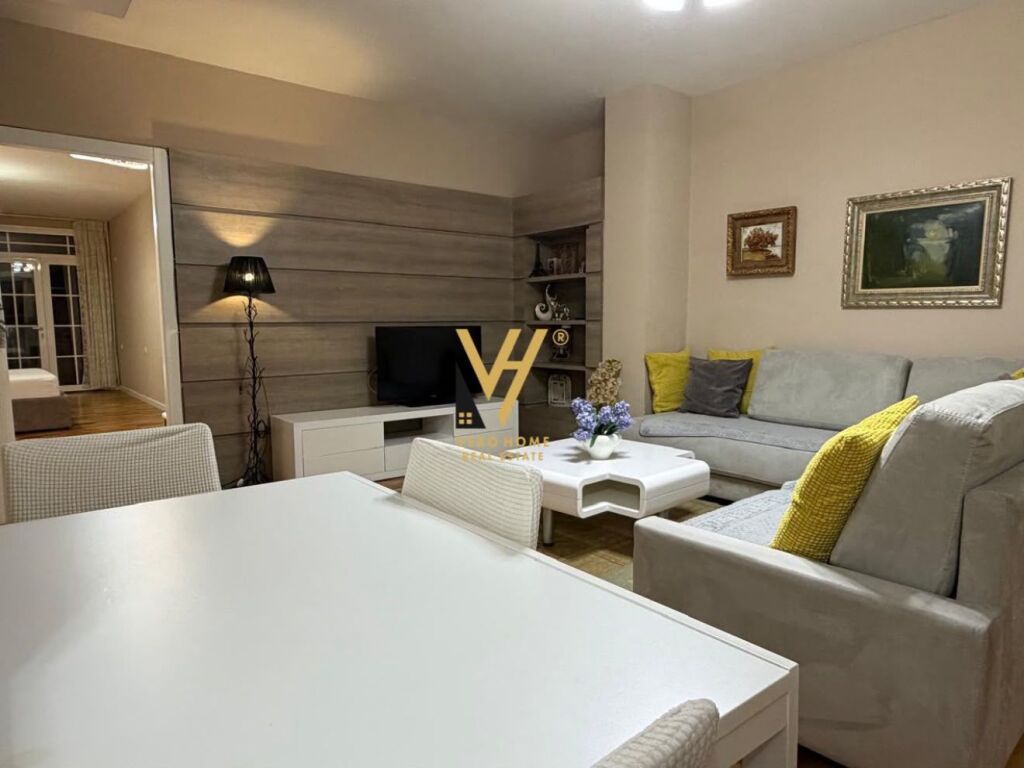 JEPET APARTAMENT 1+1+BLK ME QERA TE MYSLYM SHYRI 75.000 LEKE