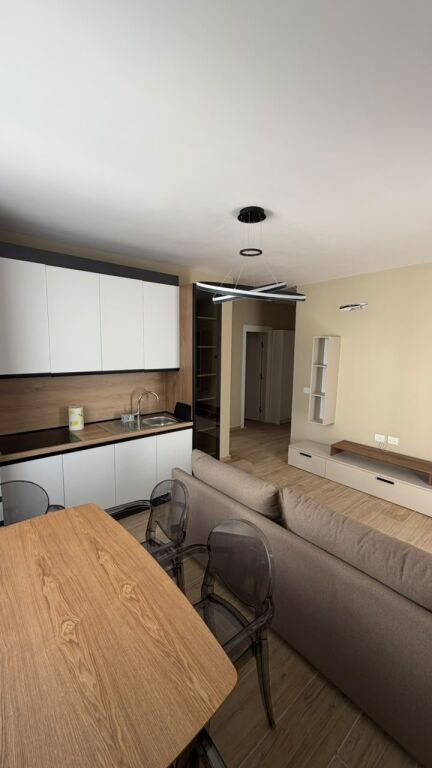 SHITET APARTAMENT 2+1 PRANE HOTEL FLOWER, GOLEM