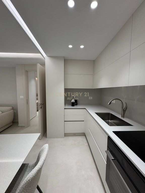 ✨ IN AFFITTO | APPARTAMENTO DI LUSSO +POSTO AUTO NEL RESIDENCE "KODRA E DIELLIT 2"