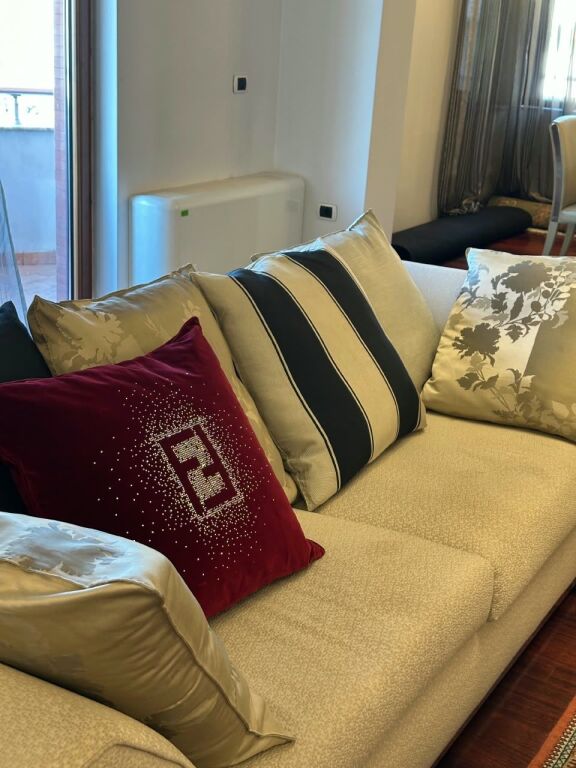 JEPET ME QIRA APARTAMENT  4+1+3 | BLLOK