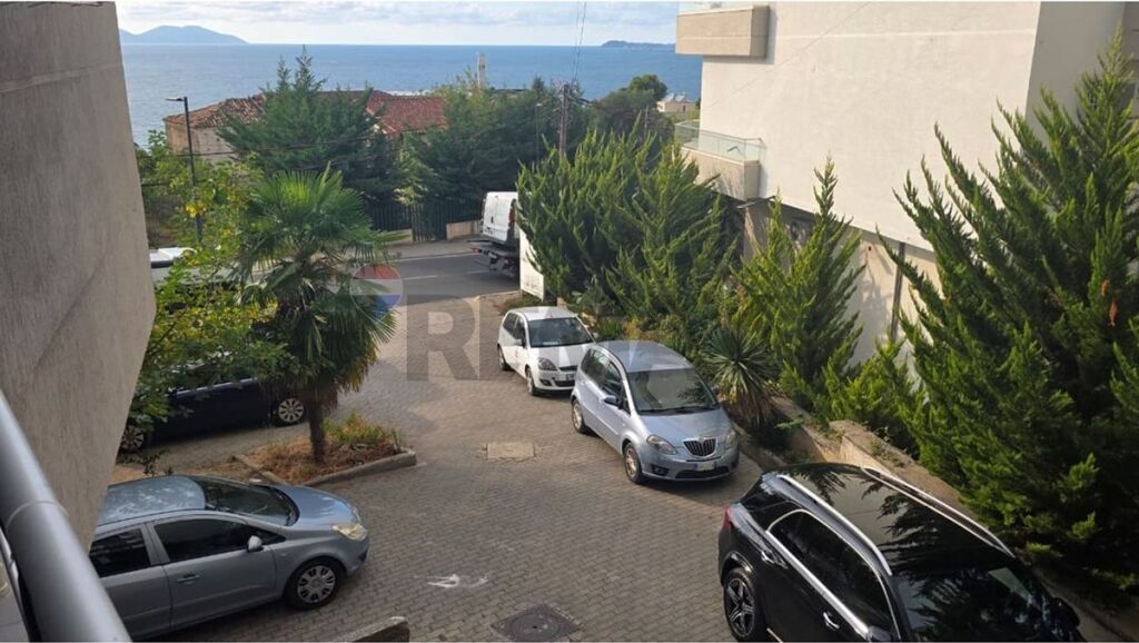 🏡 1+1 APARTMENT FOR SALE – UJI I FTOHTË, VLORË! 🌊