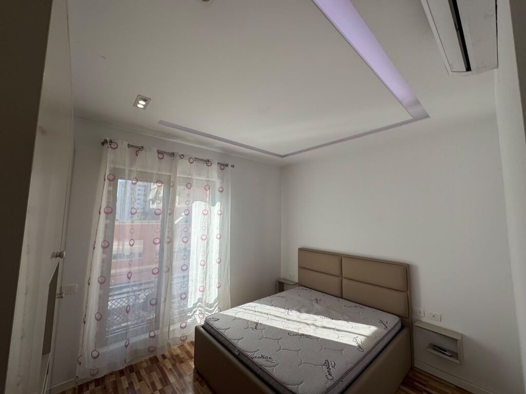 apartament+parkim me qira tek Delijorgji