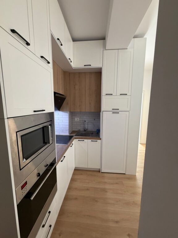Apartament 2+1 +Parkim me qira