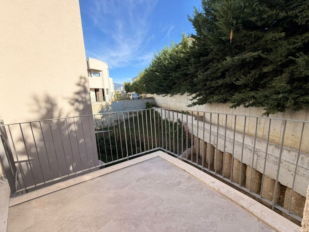 Apartament 2+1+2 në Green Valley Residence – Elegancë dhe komoditet pranë Liqenit