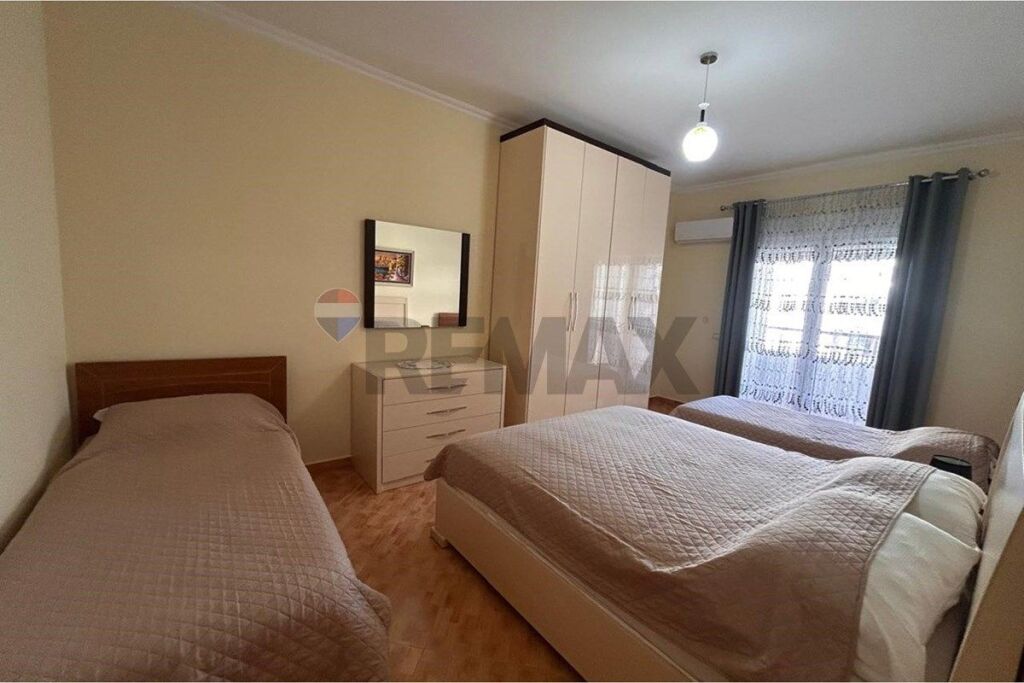🏡 APPARTAMENTO 2+1+2 IN AFFITTO A LUNGO TERMINE – VLORË!