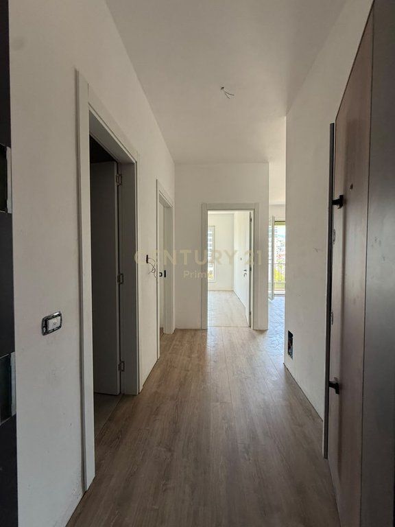 Vendesi Appartamento 2+1+2 Splendor Residence Porcelan 170,000 €