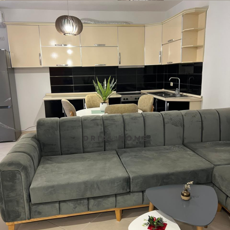 Apartament me qera 2+1