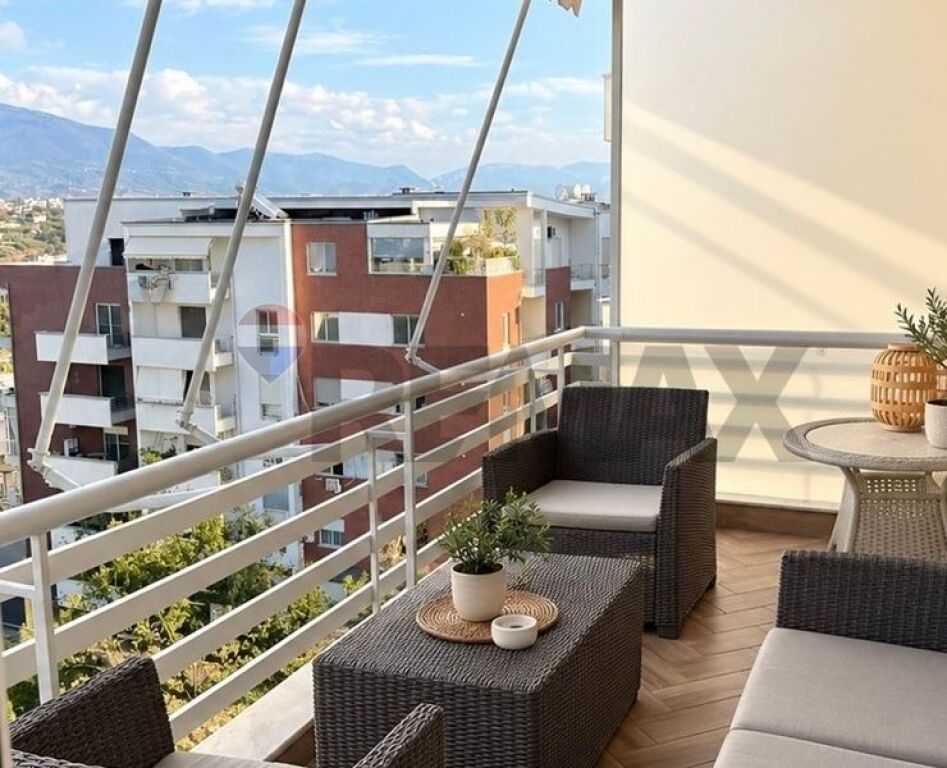Shitet Apartament 2+1 post parkimi ,K. zoologjik!!! ID: 530601004-64