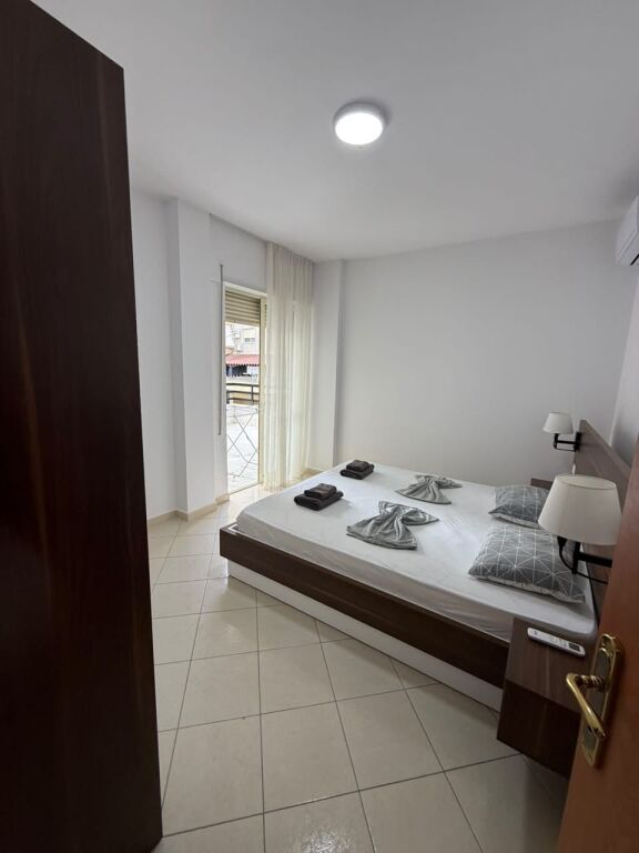 🏡🌊 SHITET APARTAMENT 2+1 ME VERANDË TË MADHE – PLAZH ILIRIA, DURRËS