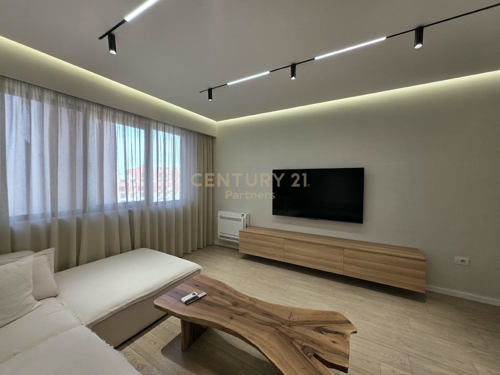MODERN APARTMENT FOR RENT – URBAN GATE, ASTIR