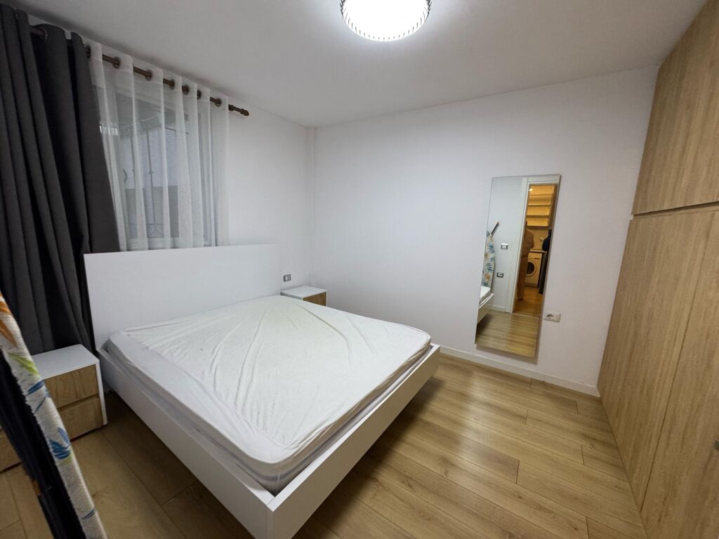 Affitto, appartamento 1+1, parte di una villa, 1° piano, Prezzo 40000 lek, Da Jordan Misja