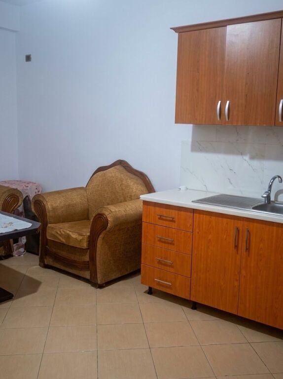 Apartament 2+1 me Qira – Yzberisht, Nela 6 !
