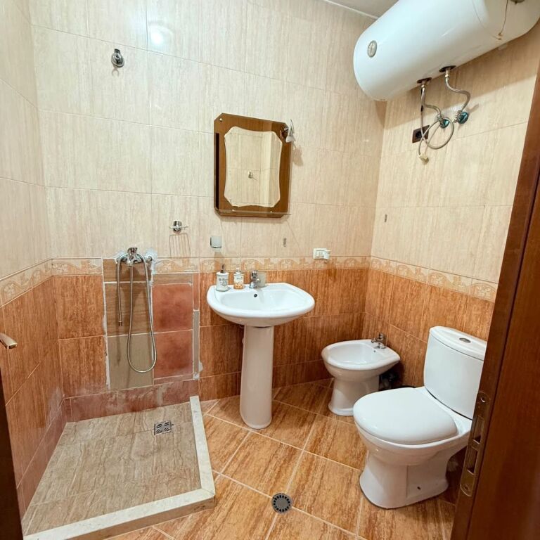 Apartament 2+1 për Shitje në Komunën e Parisit, Tiranë | 110.95 m²
