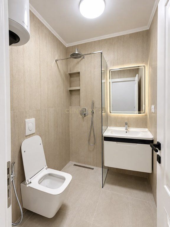 Apartament 1+1 per qira ne qender te Tiranes.