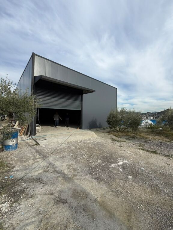 MAGAZZINO IN AFFITTO