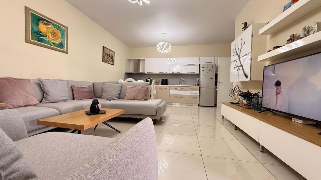 3+1 APARTMENT FOR SALE PARIS COMMUNE TIRANA