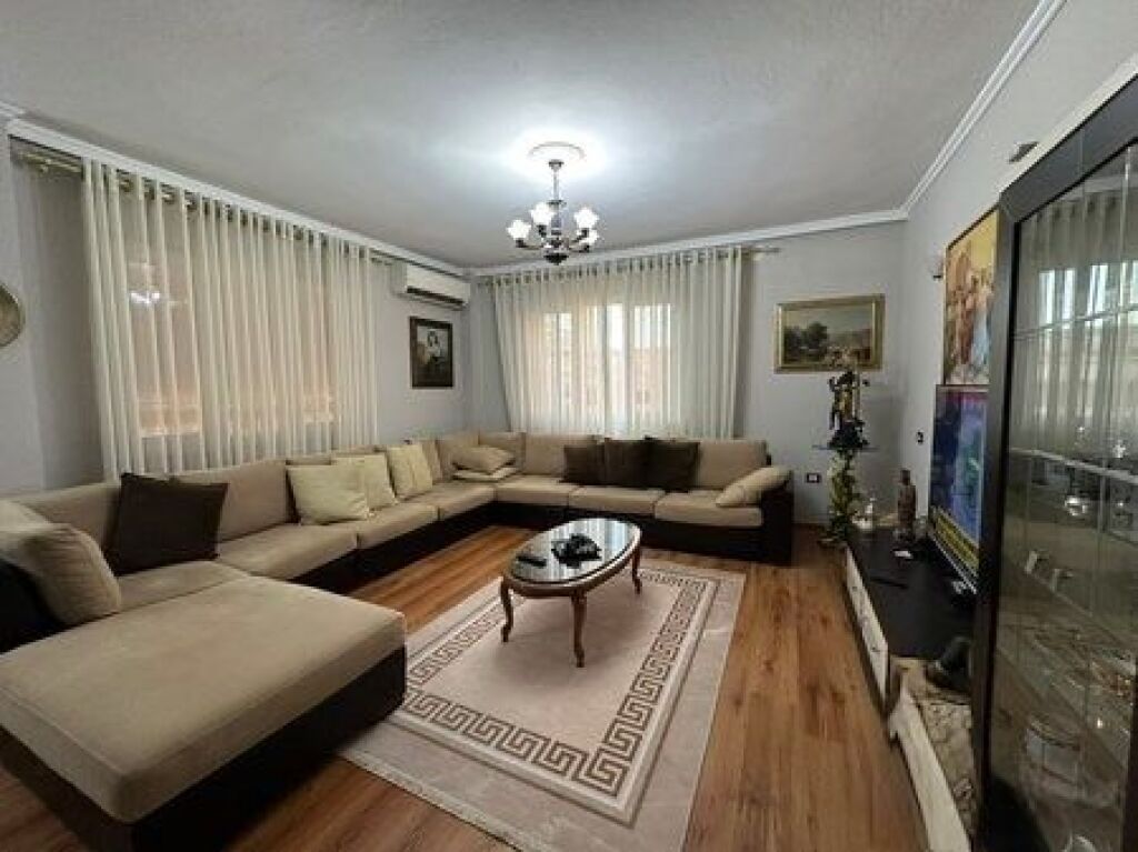 APARTMENT FOR SALE 3+1 + 2 Bathrooms 137 m² | EXCELLENT LOCATION