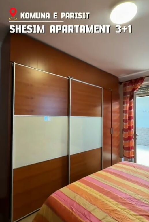 Shitet penthouse apartament 3+1+2+Verande tek Kompleksi KIka 1 , Komuna e Parisit .