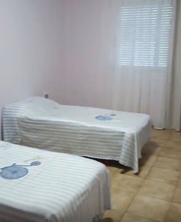2+1 apartment for rent on Durres Street!