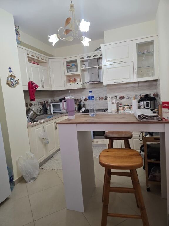 APARTAMENT 1+1 ME QIRA – MINE PEZA