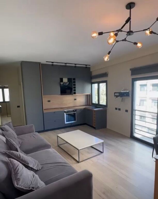 Jepet me qira apartament 1+1 te Liqeni i Thatë pranë Radisonit!