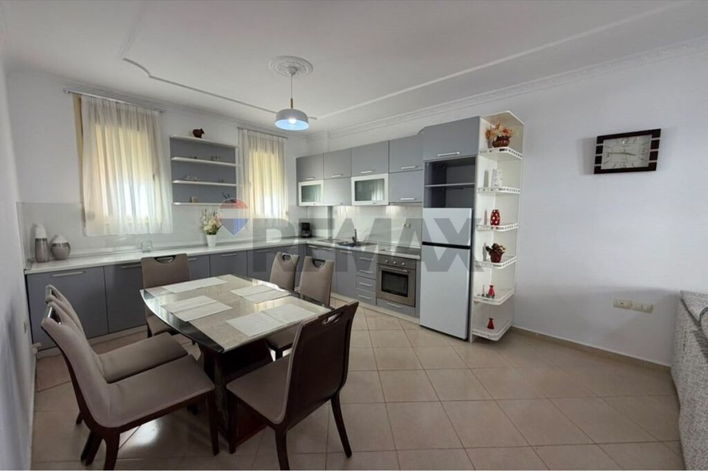 2+1 APARTMENT FOR LONG-TERM RENT – LUNGOMARE, VLORË!