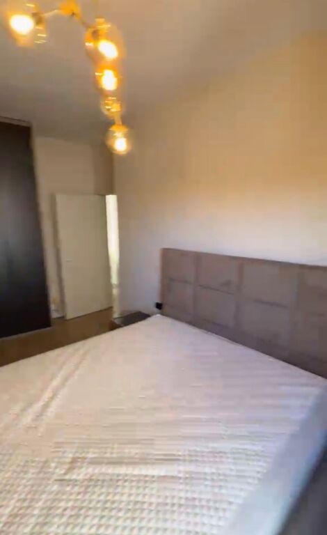 Jepet me qira apartament 1+1 te Liqeni i Thatë pranë Radisonit!