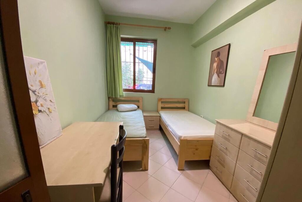 HOUSE FOR RENT