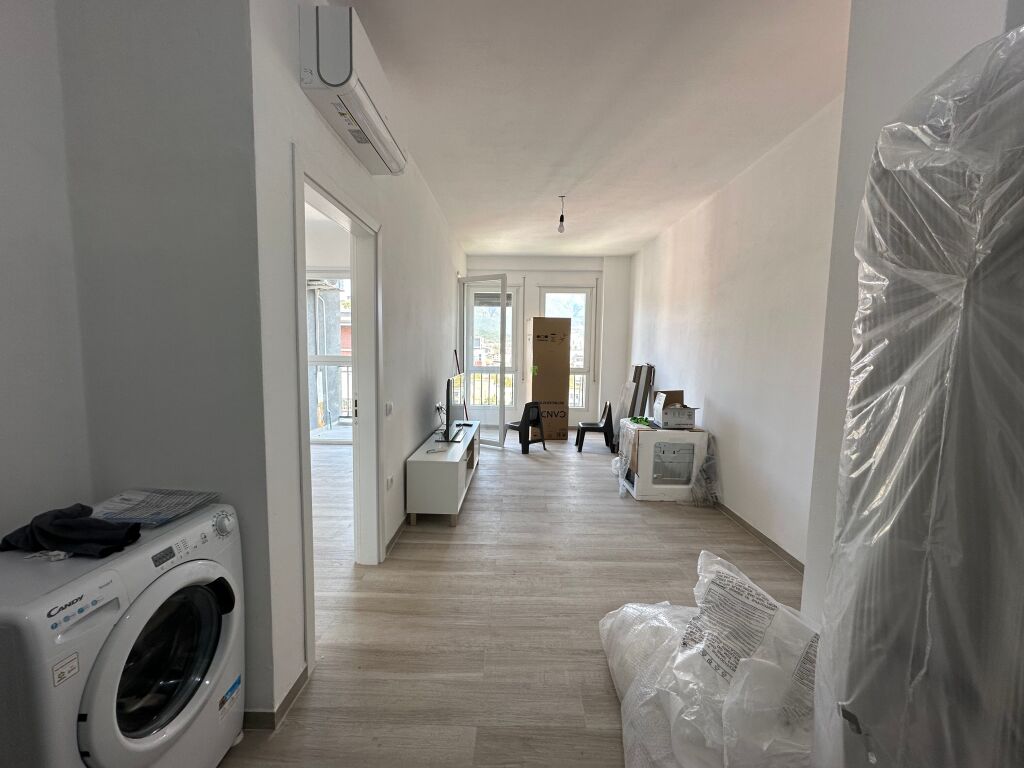 Jepet me qira apartament 1+1
