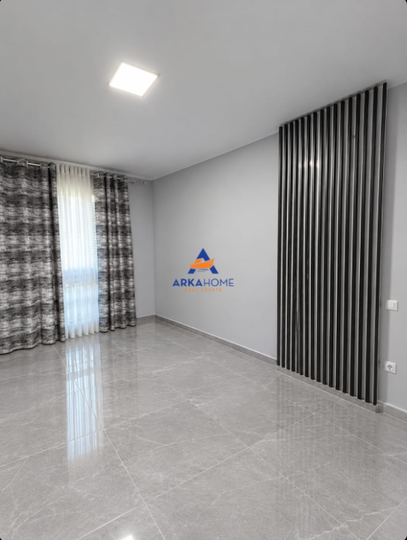 SHITET APARTAMENT 1+1+BALLKON "5 MAJI" 14500000 LEKE