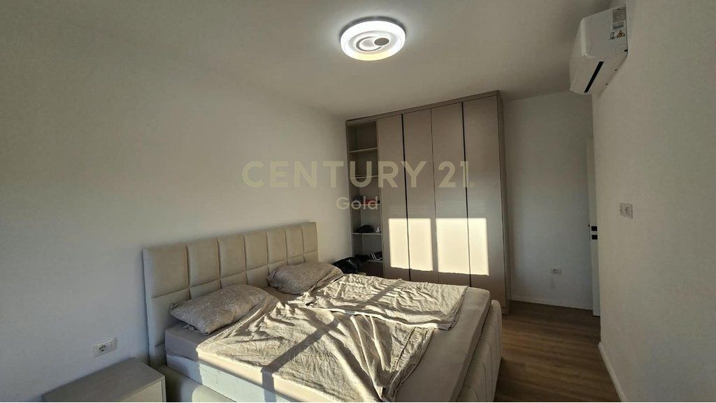 Appartamento+Veranda in affitto 2+1 1,000 € /Mese