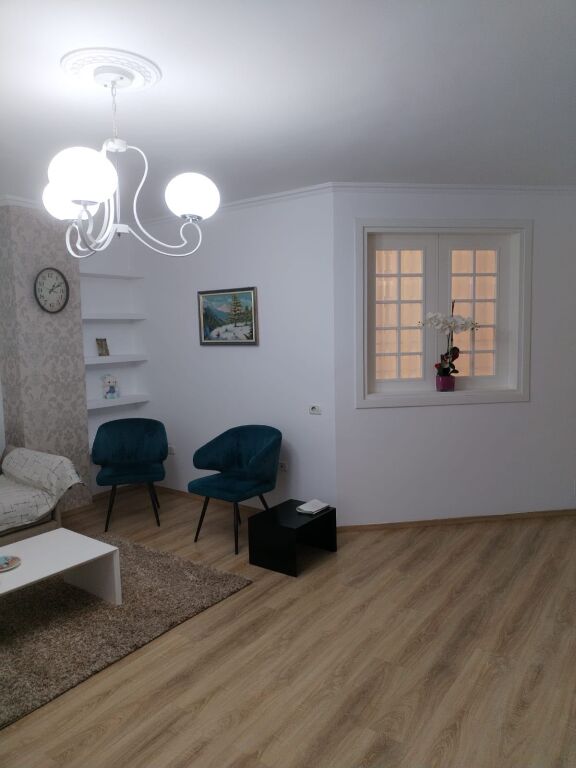 Appartamento 3+1 in affitto presso 9 Kateshet!