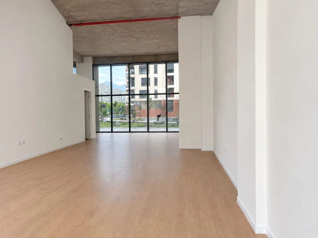 NEGOZIO IN AFFITTO 107 M2 DON BOSKO 180.000 LEKE FH-99976