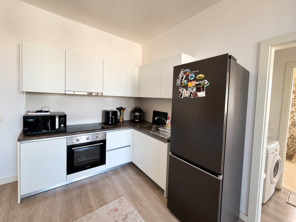 For sale, 1+1 Apartment + Parking Space, Fusha e Aviacionit, Tirana.