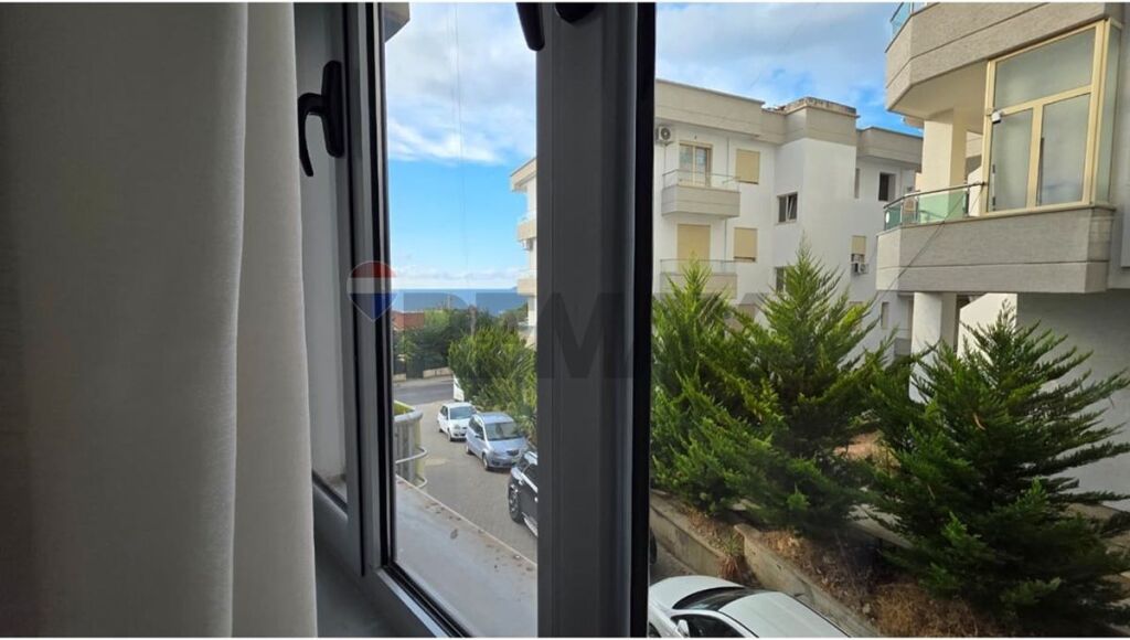 🏡 1+1 APARTMENT FOR SALE – UJI I FTOHTË, VLORË! 🌊