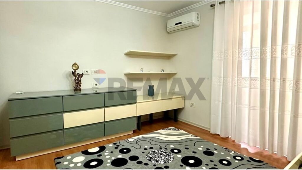 Appartamento - In Affitto - Via Muhamet Gjollesha
