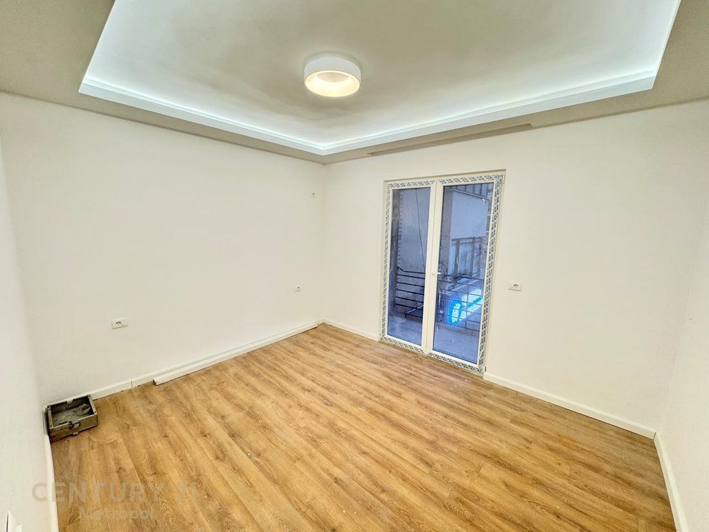 1+1 APARTMENT FOR OFFICE RENT, MYSLYM SHYRI !