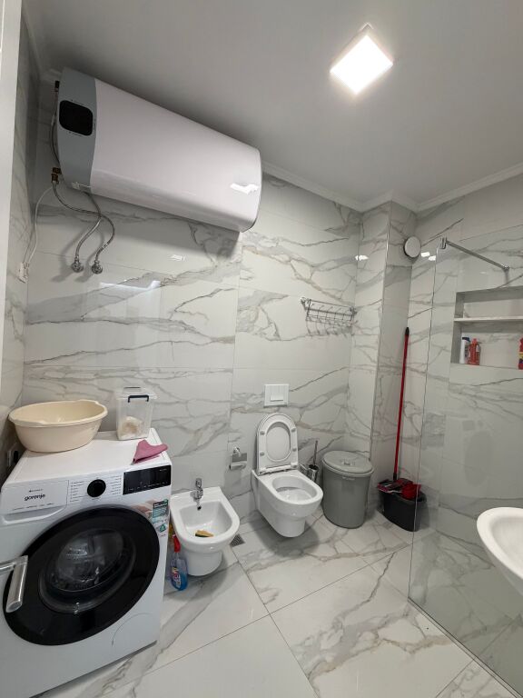 Univers City -Apartament 2+1 me Qira!
