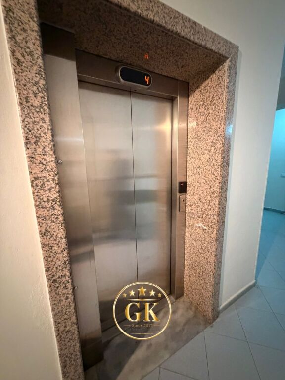 SHITET APARTAMENT ME PAMJE DETI 2+1+2+BALLKON MALI ROBIT GOLEM