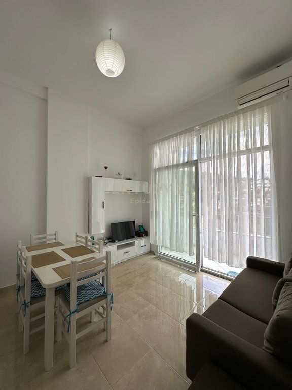 APARTAMENT 2+1 PËR SHITJE – 100 METRA LARG DETIT, NË GJIRIN E LALZIT !