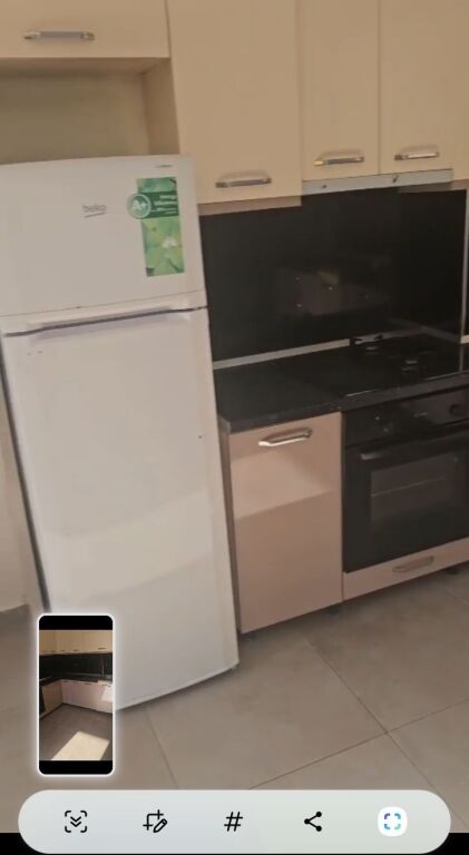 Affittasi 1+1 privato arredato 400 eu a Laprake