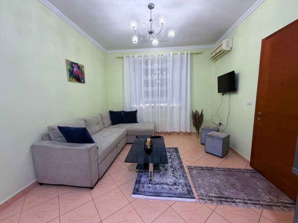 Via Dibra, Complesso Halili, appartamento 2+1 in affitto, arredato, 75.000 lek