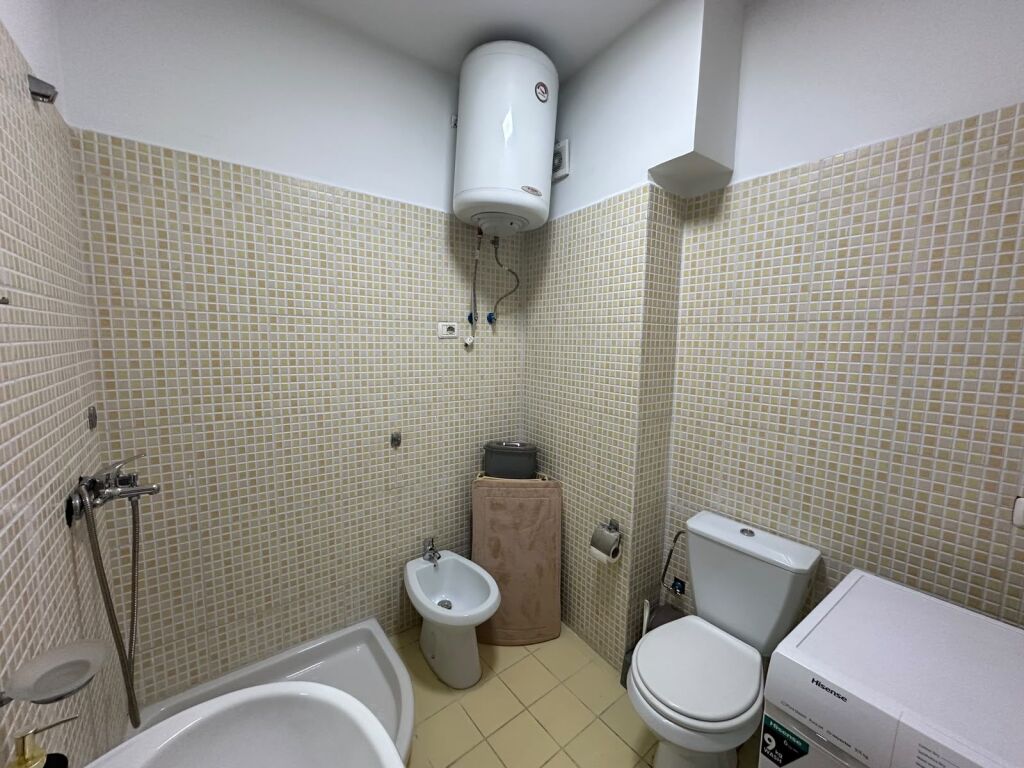 SHITET APARTAMENT 3+1, 📍Rrethrrotullimi I Selites, afër Cristal Center