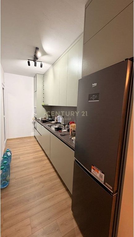 Jepet me qera Apartament modern 1+1