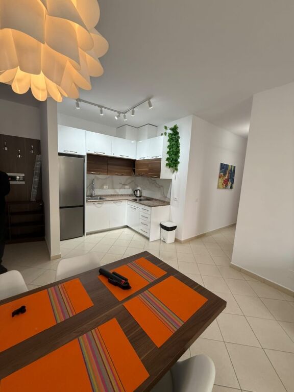 🏡🌊 SHITET APARTAMENT 2+1 ME VERANDË TË MADHE – PLAZH ILIRIA, DURRËS