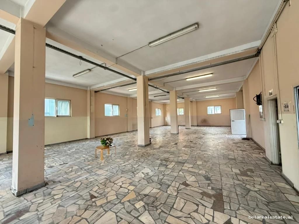 Negozio in affitto a Yzberisht (IDBM369) Tirana