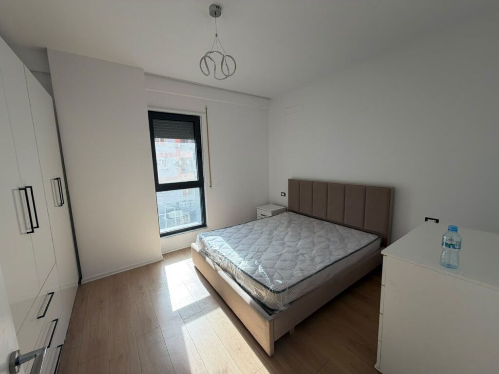 🏡 APPARTAMENTO 1+1 IN AFFITTO+🅿️  📍 Complesso Ndregjoni, Via Jordan Misja, Tirana