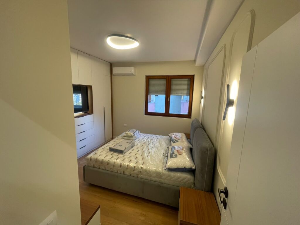 Appartamento 2+1 in affitto 📍 Viale Zogu i Pare, ex Stazione Ferroviaria.